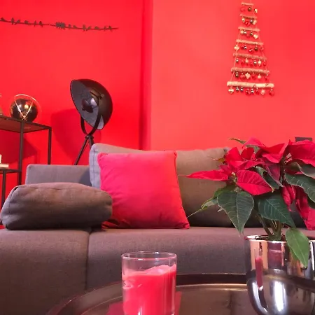 Lejlighed Colors Of - Red